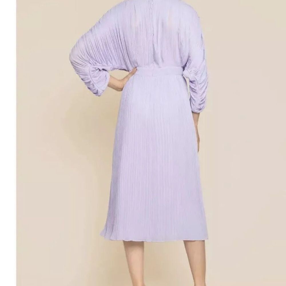 By Timo  Plisse Pleated Women's  Size S  Length  under knee Midi Dress Lilac NWT - Picture 2 of 13